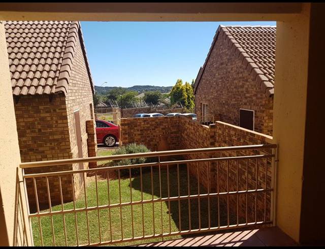 2 BEDROOM PROPERTY TO RENT IN OLYMPUS AH